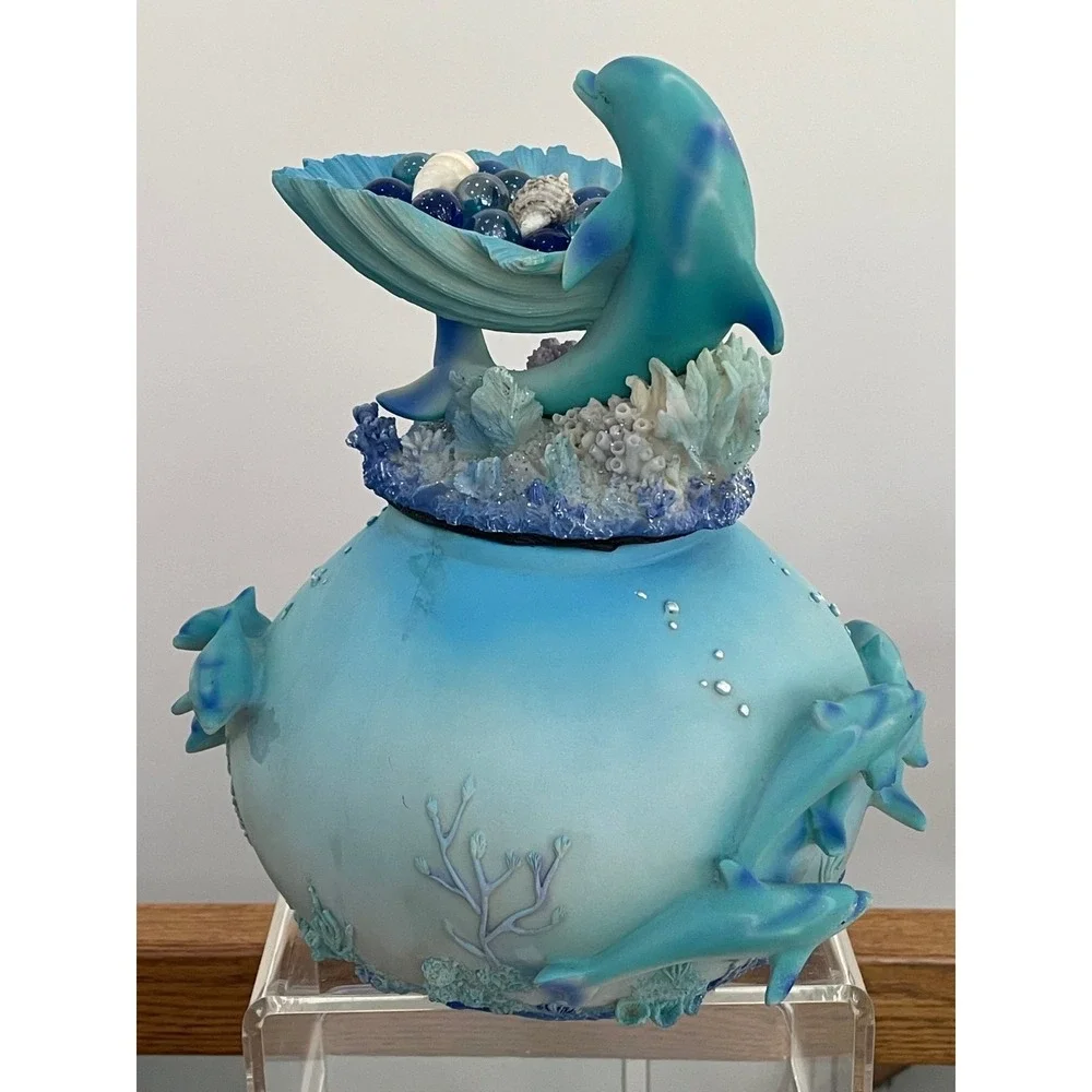 Dolphin Statue Water Shells Holder 3D dolphins 10